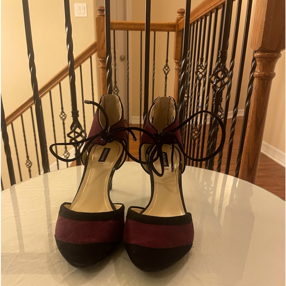 Alex Marie size 9
